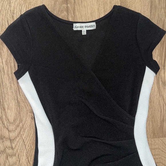 Black and white formal dress - Picture 3 of 5